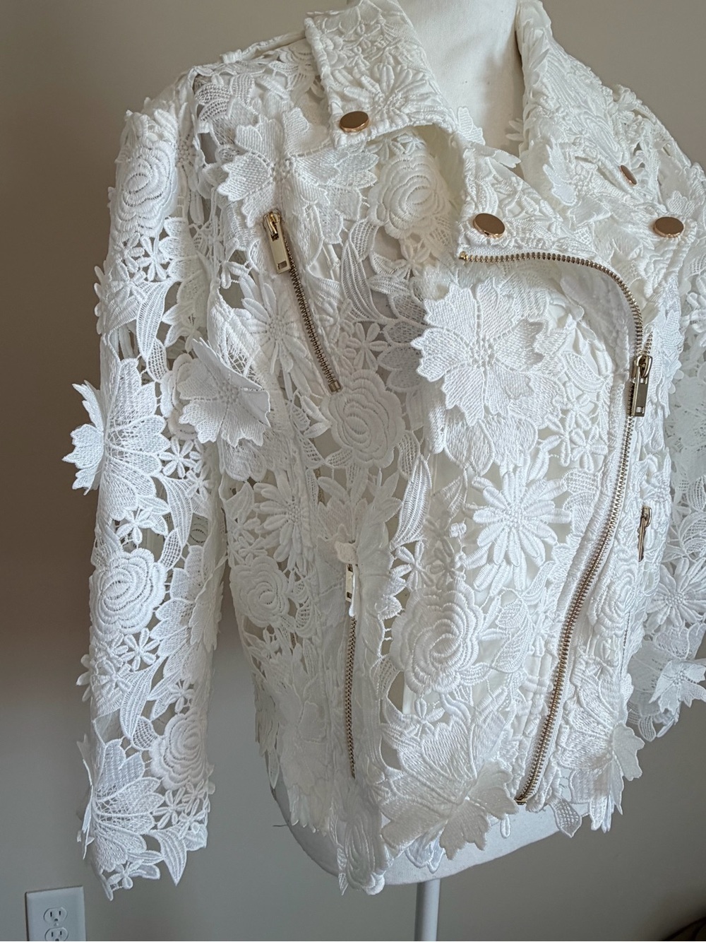Generation love Crawford 3D Lace floral Moto Jacket size xl NWT - Picture 9 of 15